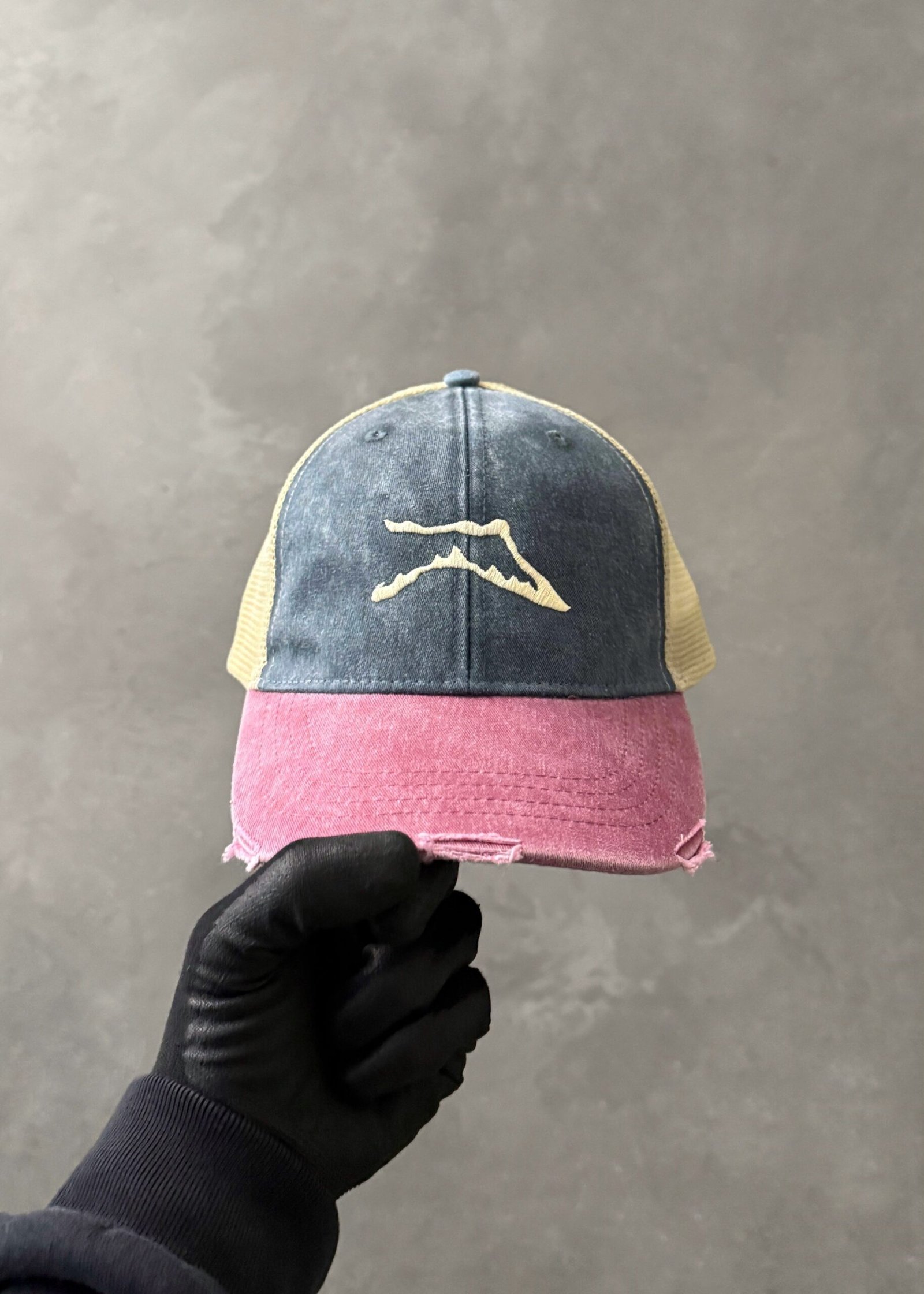 1B546A83-C94F-4D0A-A859-3EE3A9B8169D.jpg DISTRESSED RANGE MESH CAP - RED - Image 1