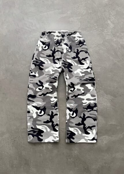 STRAIGHT-LEG SWEATPANTS - SNOW CAMO