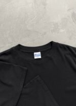 “CHAIN-PEEKER” MID-WEIGHT TEE - BLACK - Image 3