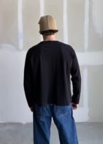 LONG SLEEVE “CHAIN-PEEKER” SINGLE STITCHED TEE - BLACK - Image 4